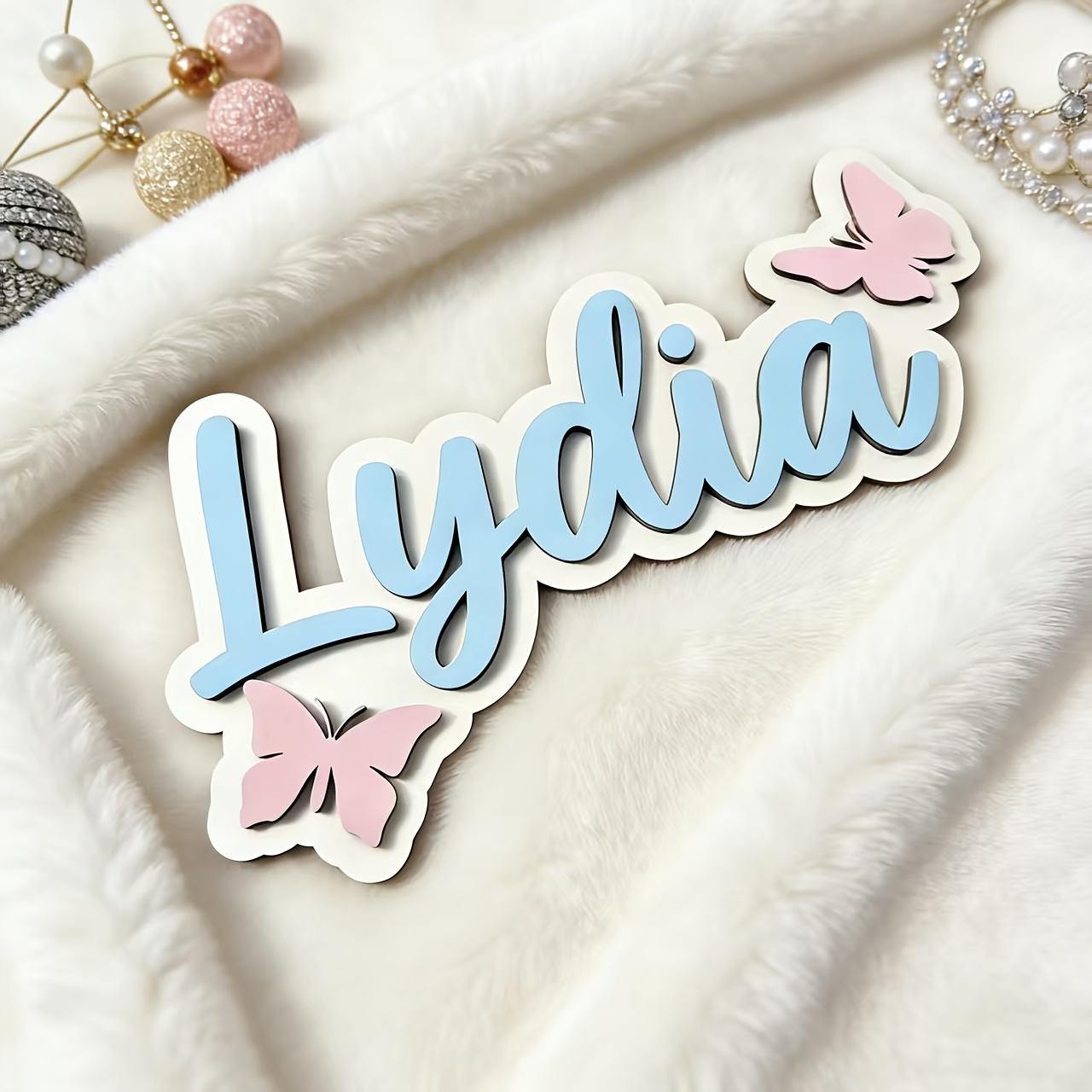 Baby Nursery In - Gepersonaliseerde blauwe en roze vlinder naamkamerbord,