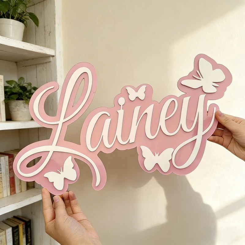 Gepersonaliseerde baby-naambor - Baby Nursery In recensie en prijs